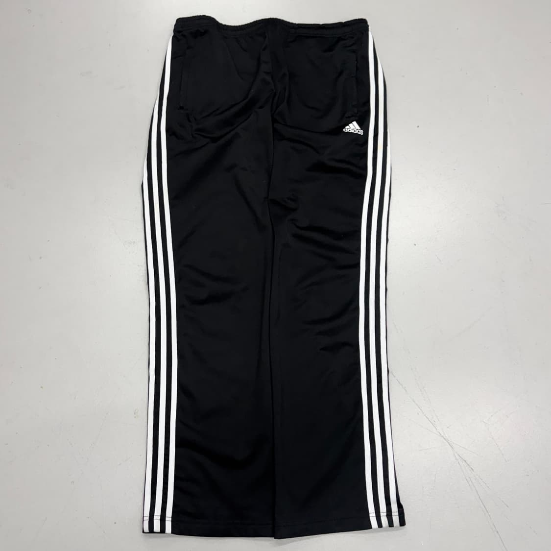 아디다스 00s 삼선 올드스쿨 와이드 트랙팬츠 상품이미지2