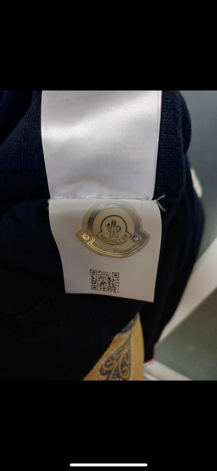 몽클레어 니트집업 바람막이 니트패딩 상품이미지4
