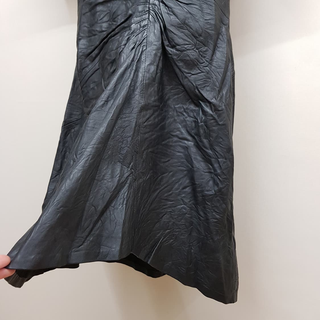 쟈딕앤볼테르 램스킨 셔링 반팔 원피스 S사이즈 상품이미지5