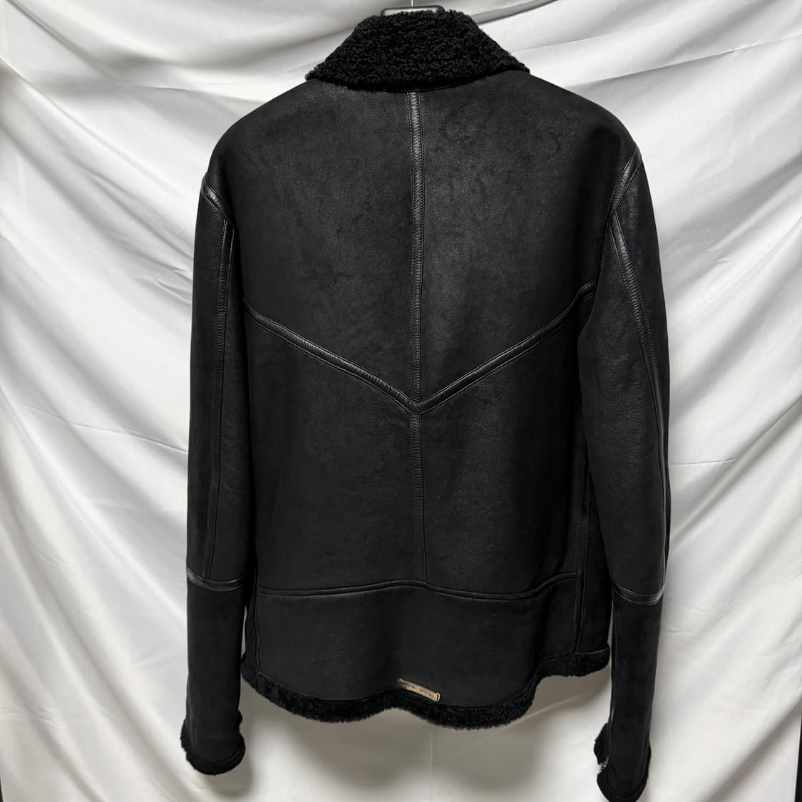 1450판매/S+급 크롬하츠 무스탕 자켓 블랙 상품이미지4