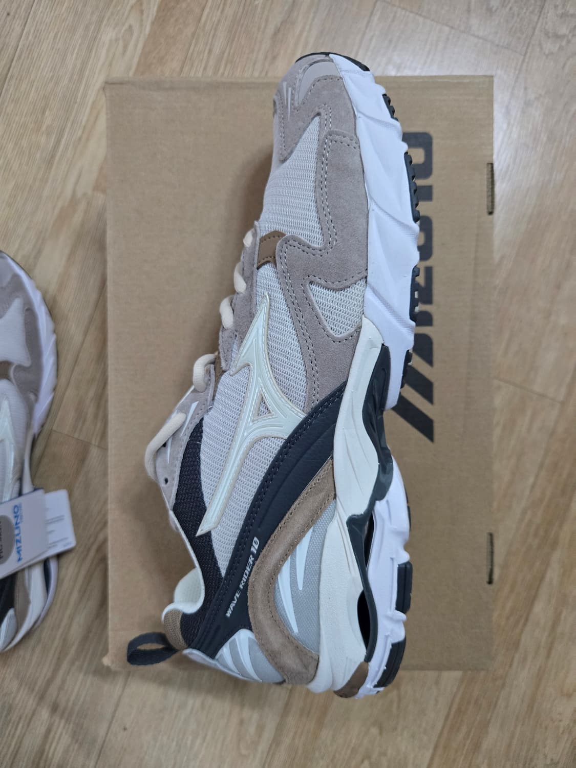 미즈노 웨이브 라이더 10 상품이미지6