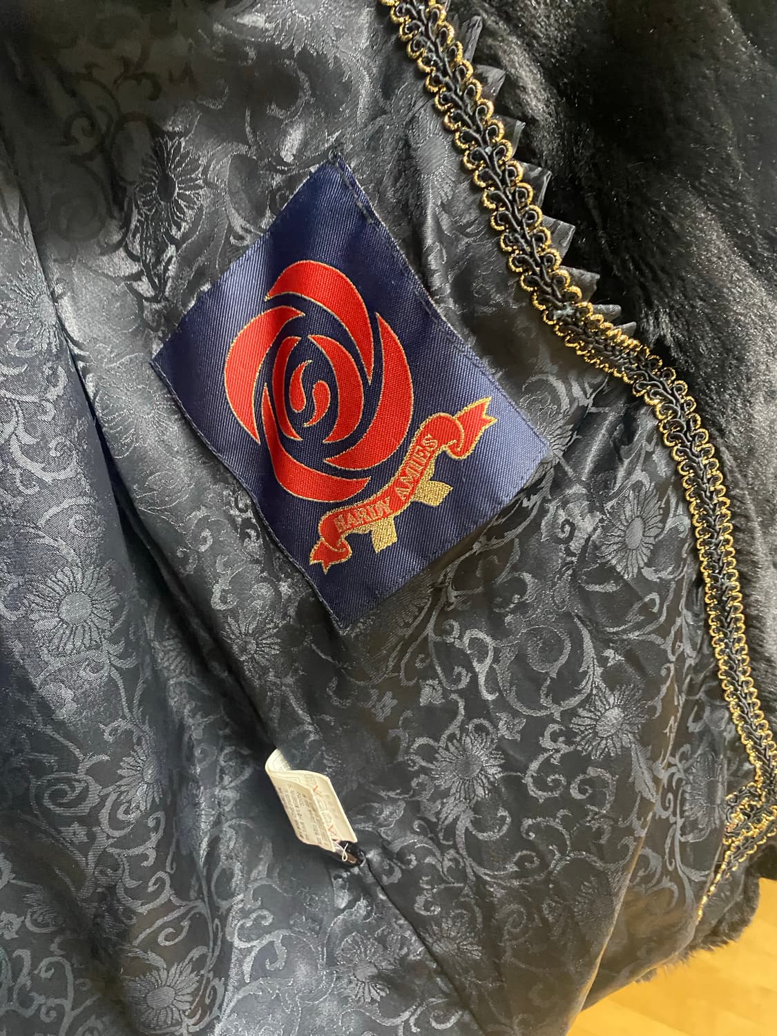 HARDY AMIES 블랙 퍼 코트 상품이미지7