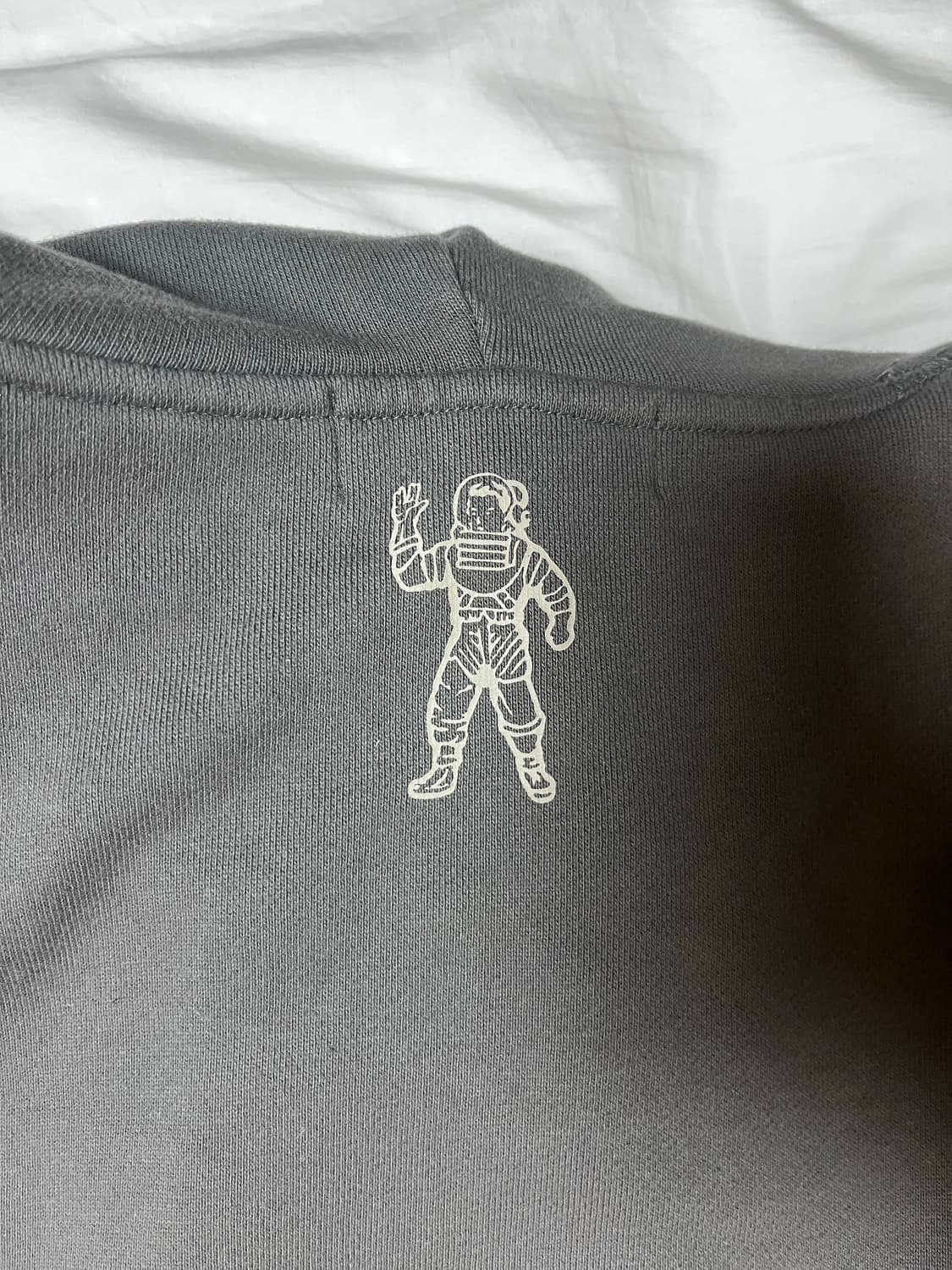 스몰 아치 로고 후드티 차콜 상품이미지5