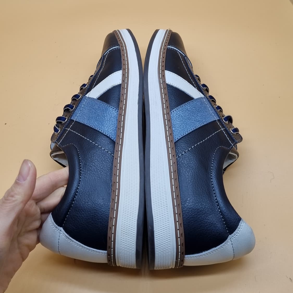 바찌 남성가죽스니커즈 270  상품이미지5