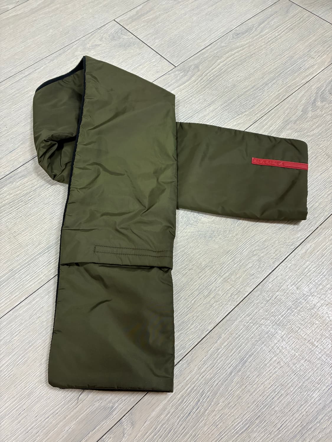 프라다 스포츠 머플러 상품이미지1