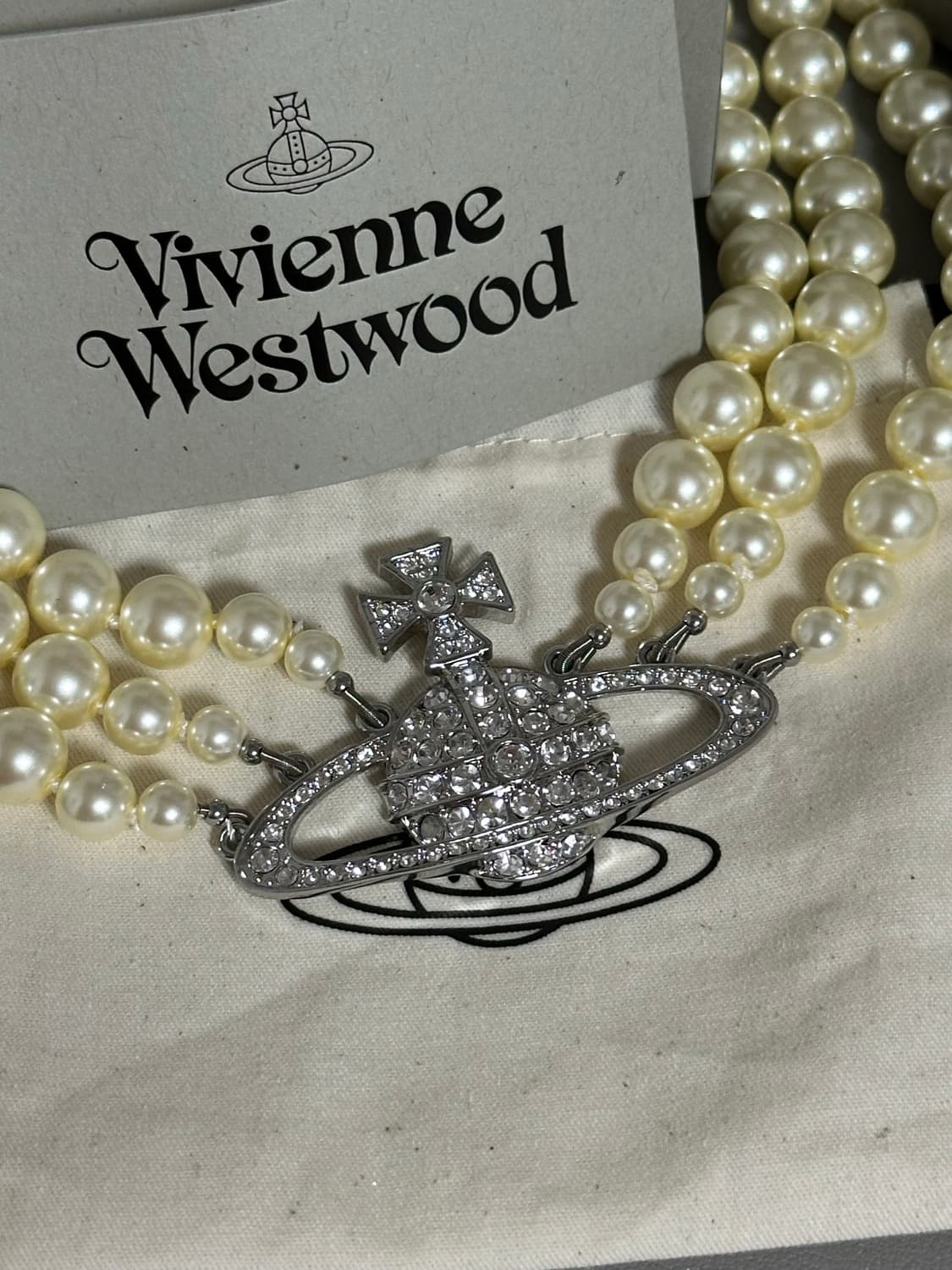 🤍 비비안 웨스트우드 쓰리로우 펄 바스 릴리프 초커 🤍 상품이미지2