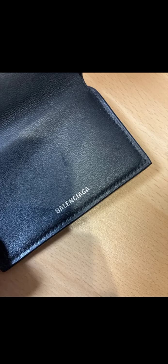 발렌시아가 르 카골 미니 그래피티 바이폴드 지갑 상품이미지4