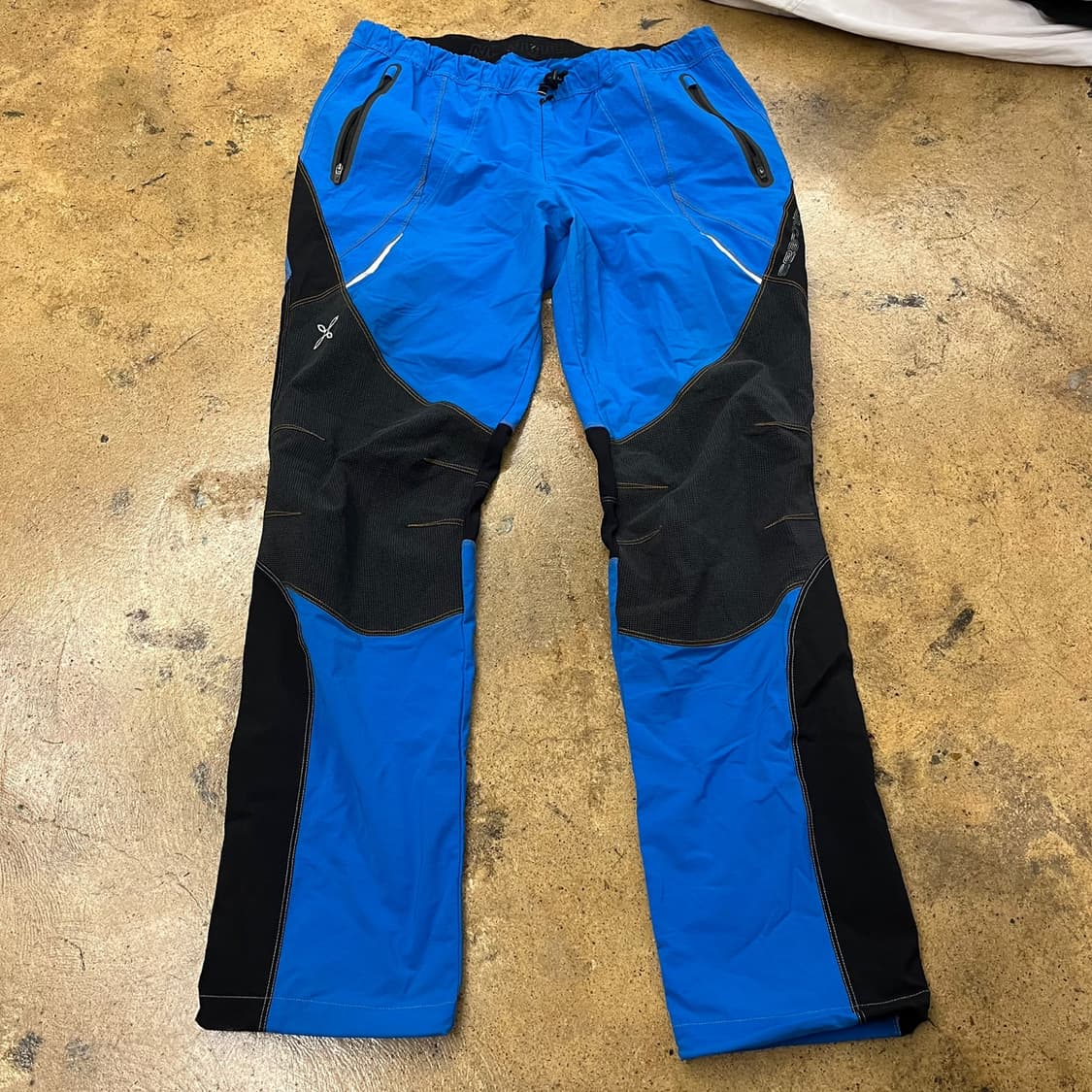 [정품/L] 몬츄라 블루 블랙 트랙팬츠 b18 상품이미지2