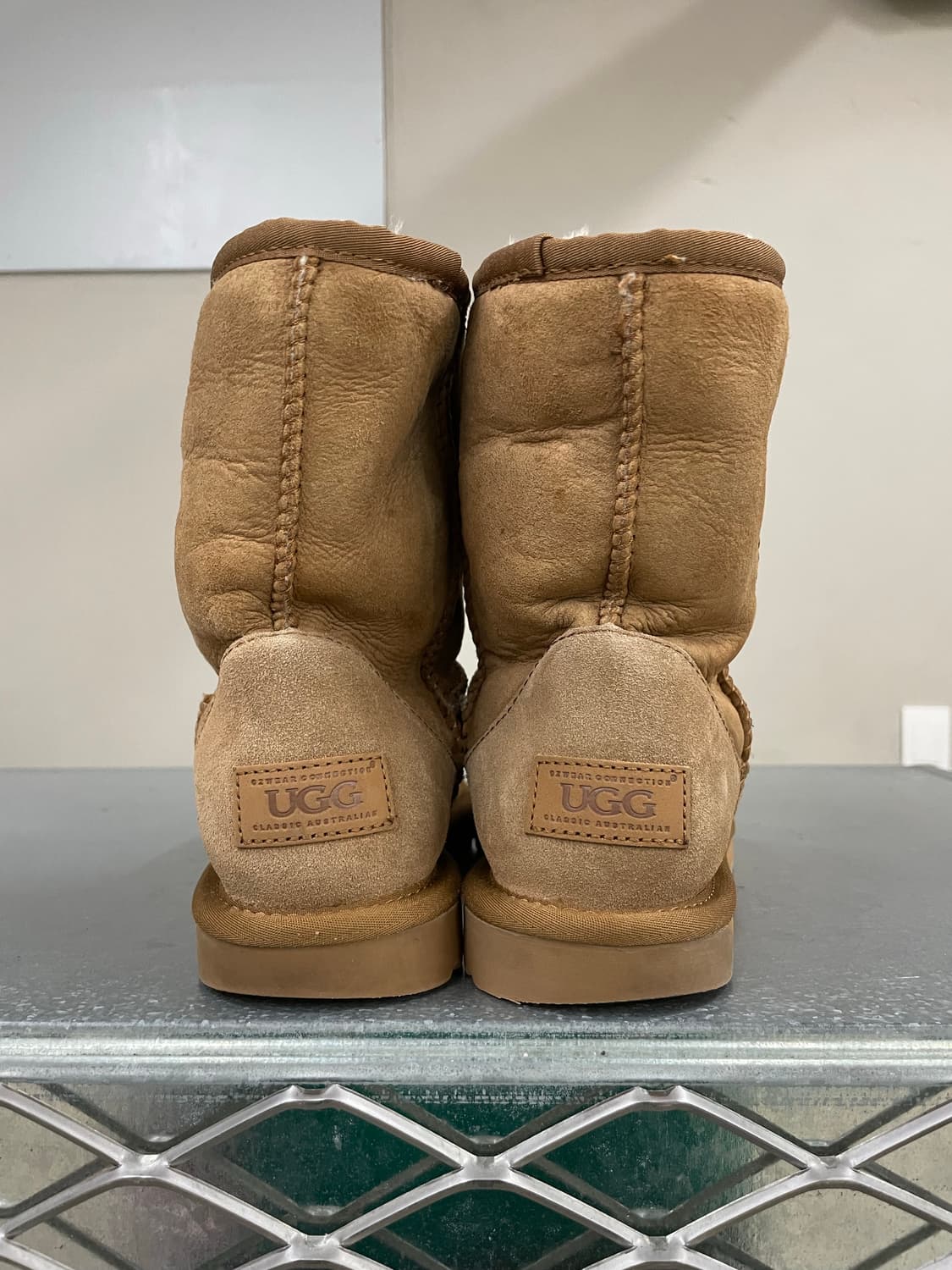 어그 클래식2 체스트넛 235 상품이미지3