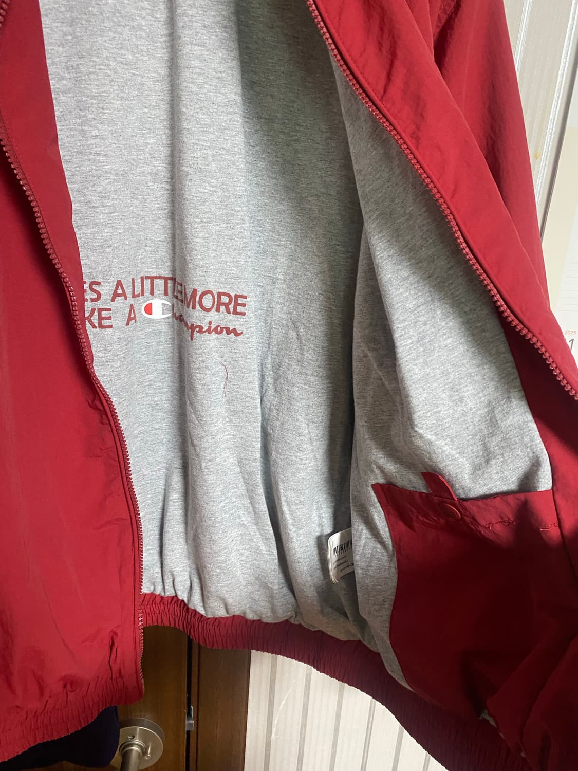 자라 x 챔피온 테크니컬 패치 자켓 레드 XL 상품이미지7