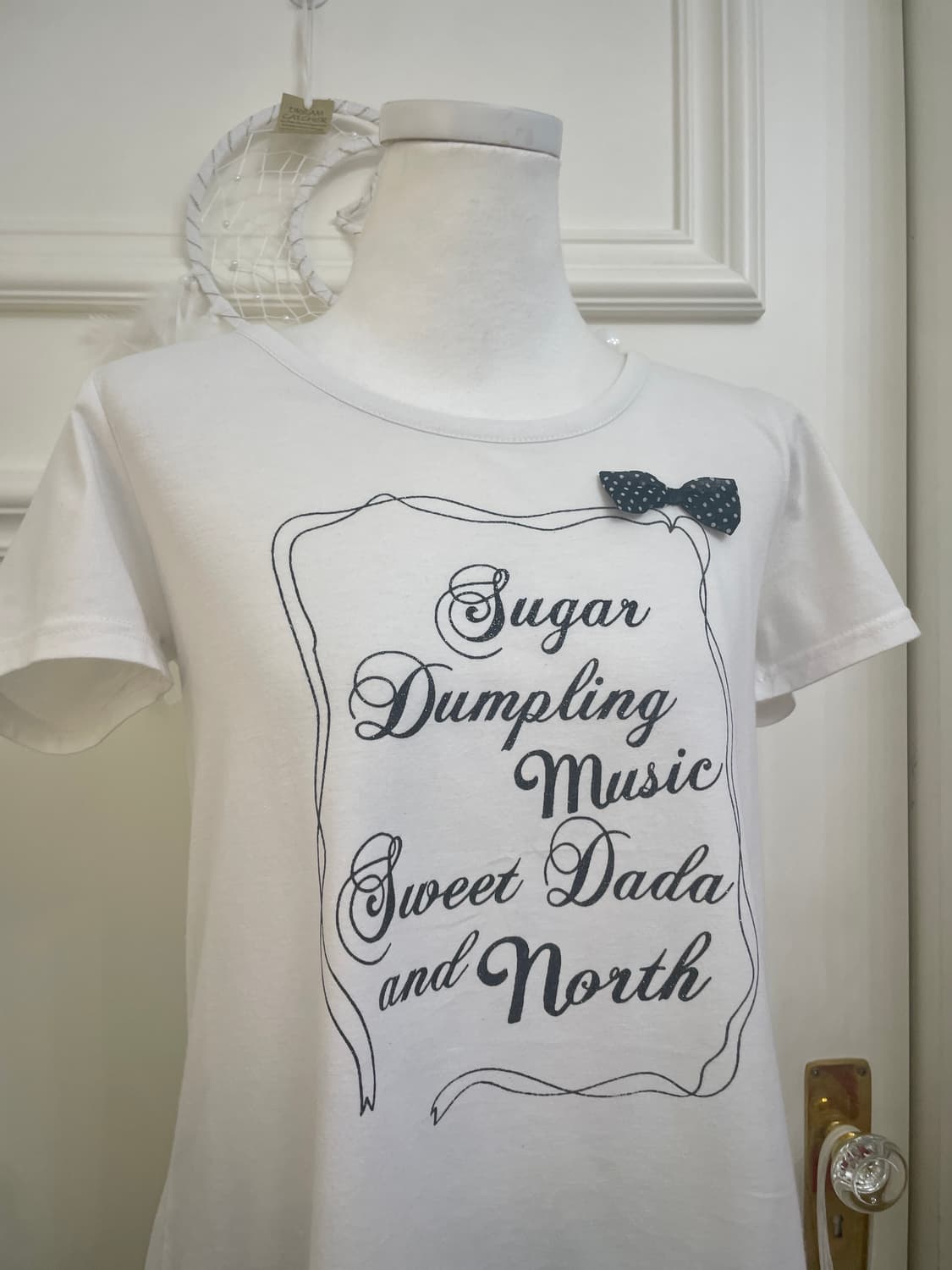 white bow point glitter lettering t-shir 상품이미지6