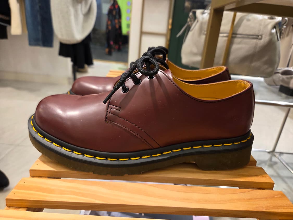 닥터마틴 1461 3홀 스무스 체리레드 상품이미지2