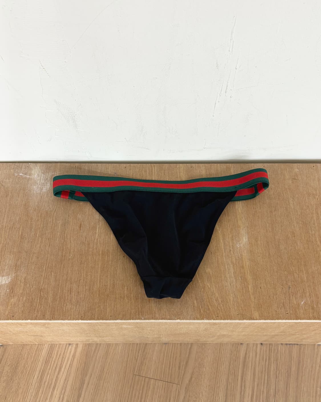 구찌 블랙 웹 스트라이프 비키니 상품이미지5