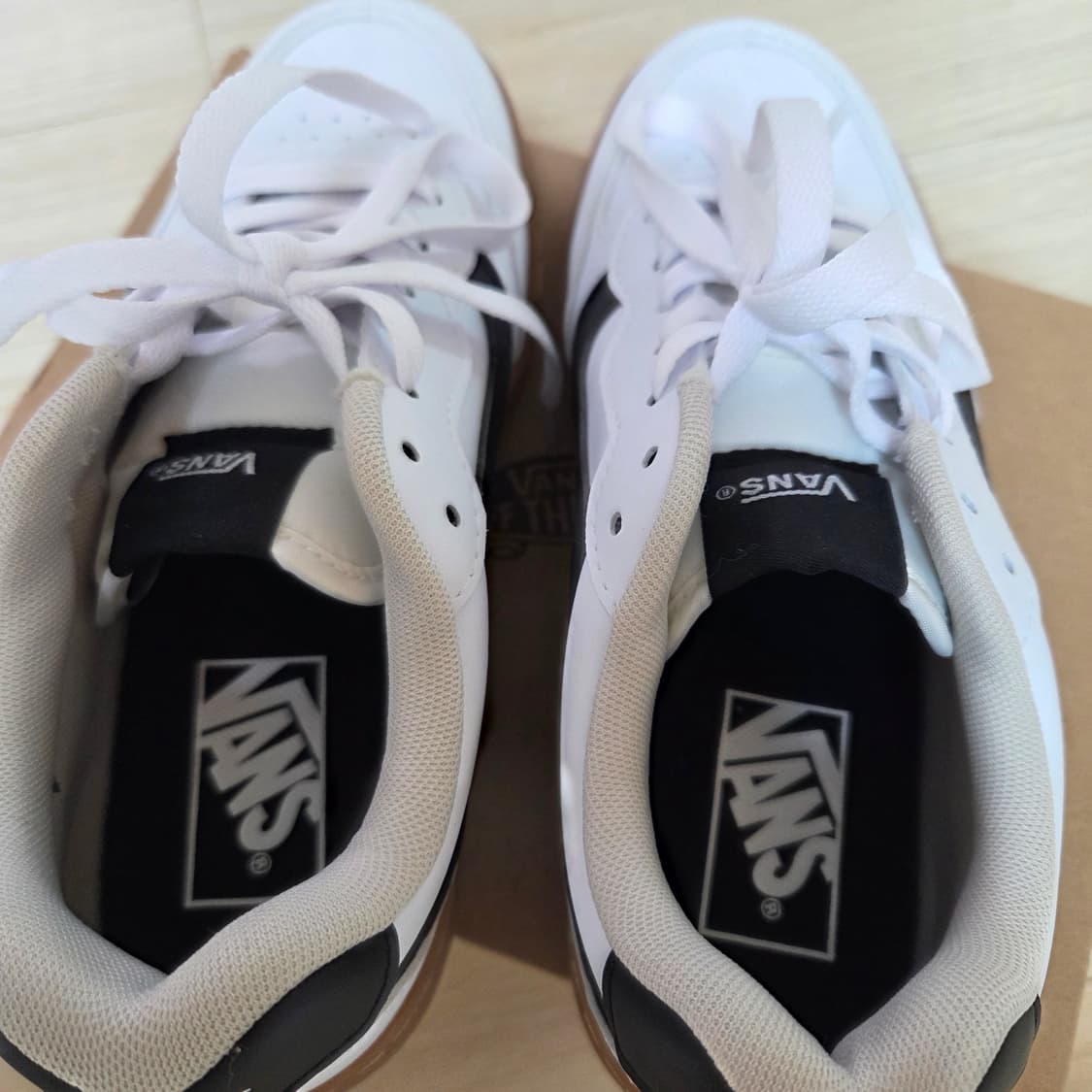 (새상품) 반스 스니커즈 230 상품이미지4