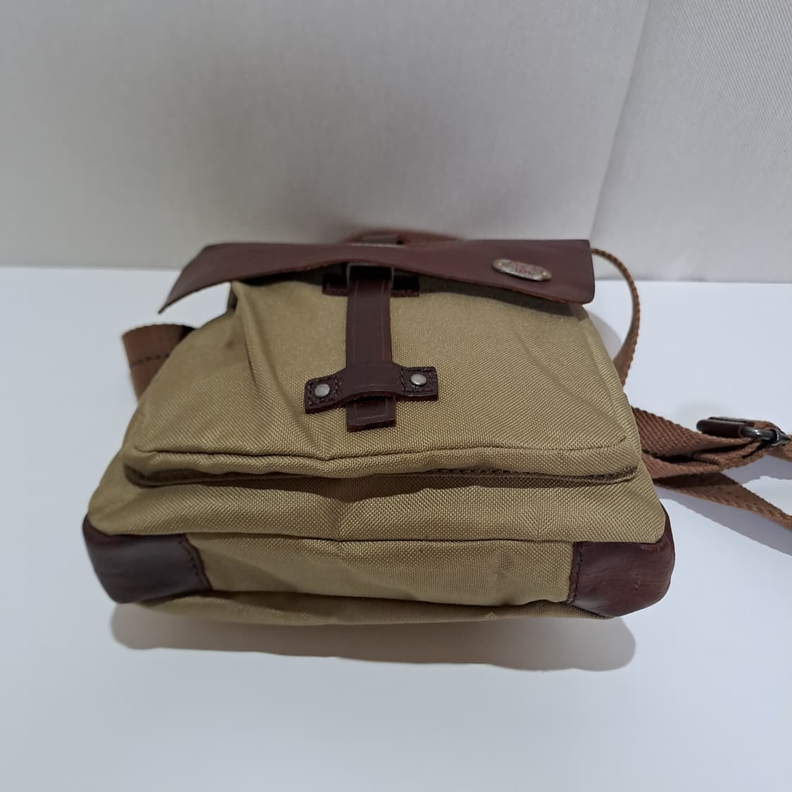 (택포) 아르마니진 가죽배색 크로스백 B621 상품이미지8