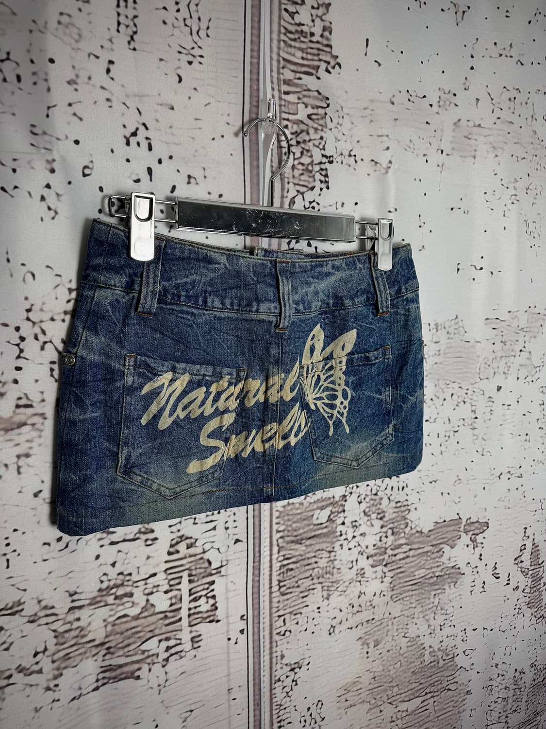 Lettering Detail Two-Button Skirt 상품이미지2