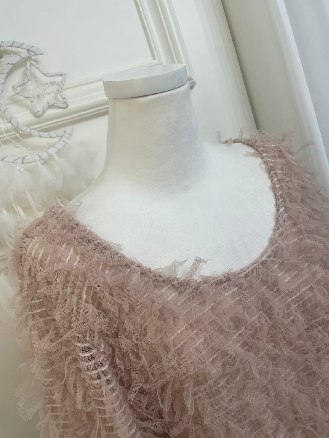 indi pink shaggy crop knit top(size-F) 상품이미지7
