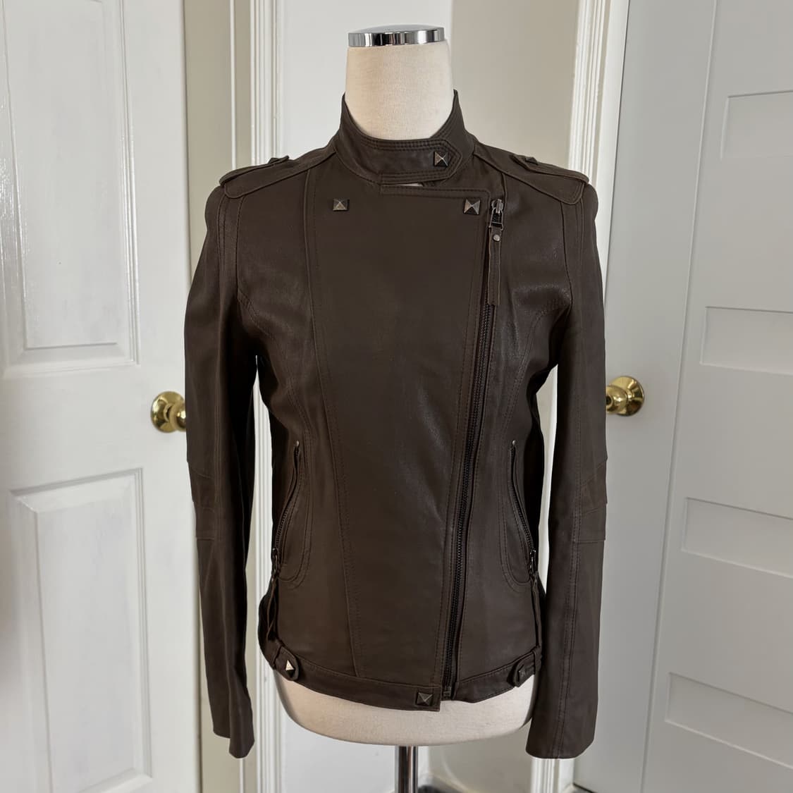 바이크 자켓 브라운 피라미드 스터드 y2k 상품이미지1