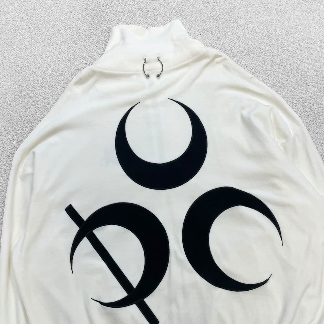 디오스피스 시그니처 벨루어 집업 자켓 화이트 상품이미지3