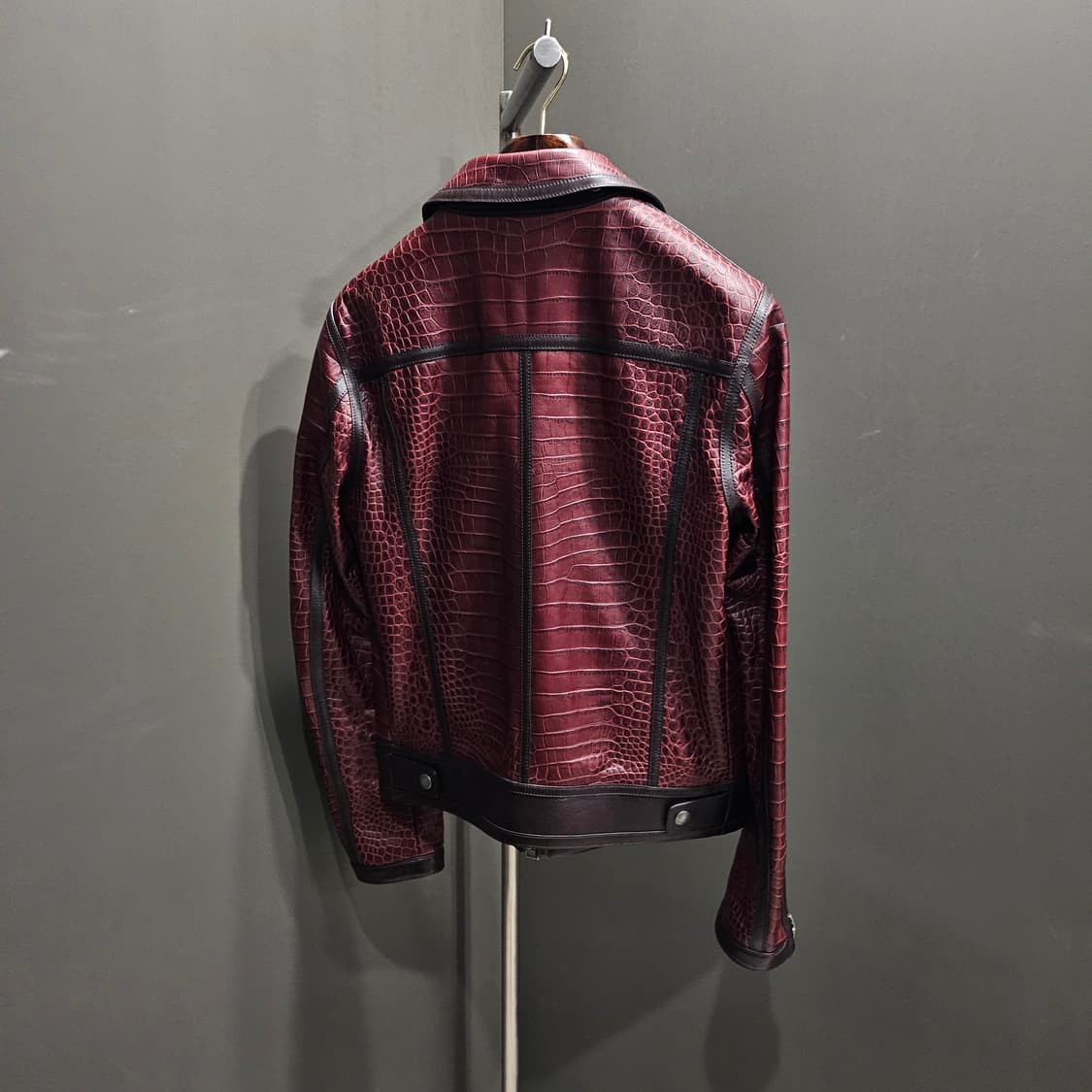 톰포드 무광크록이펙트 레더트리밍 신상 가죽자켓 상품이미지5