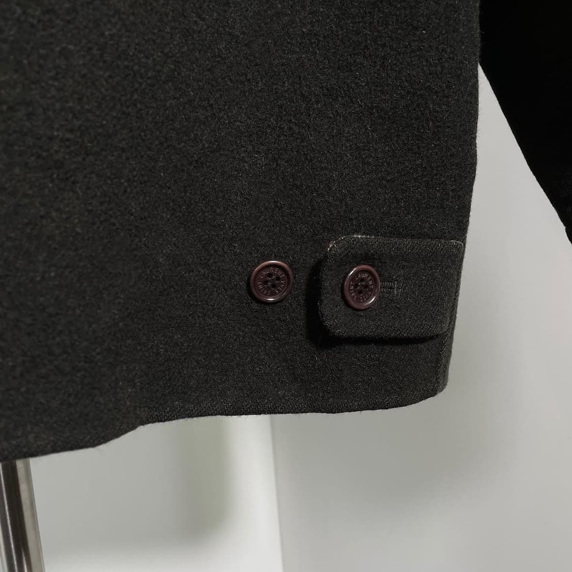 입생로랑 체크 배색 울 자켓 상품이미지6