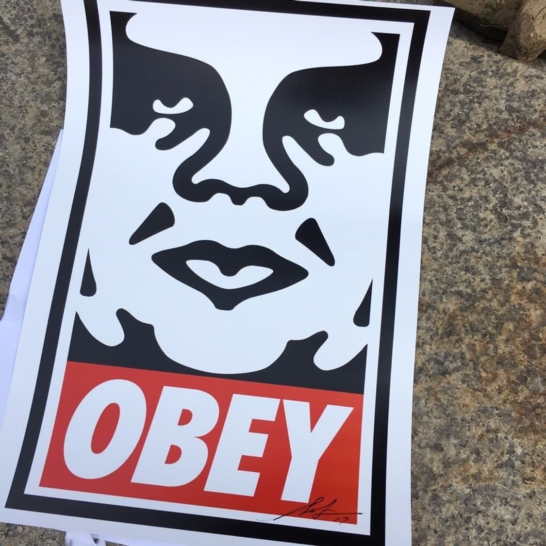 OBEY 오베이 셰퍼드 페어리 싸인 포스터 상품이미지2