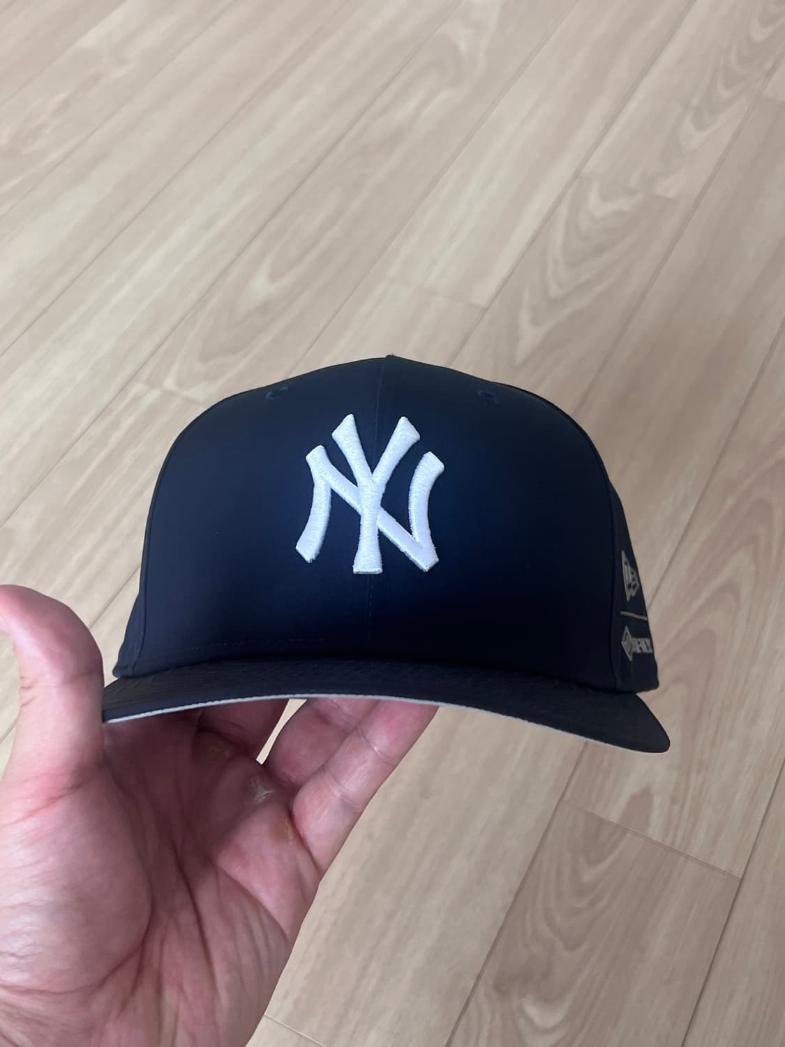 [712] 뉴에라 고어텍스 캡 네이비 상품이미지6