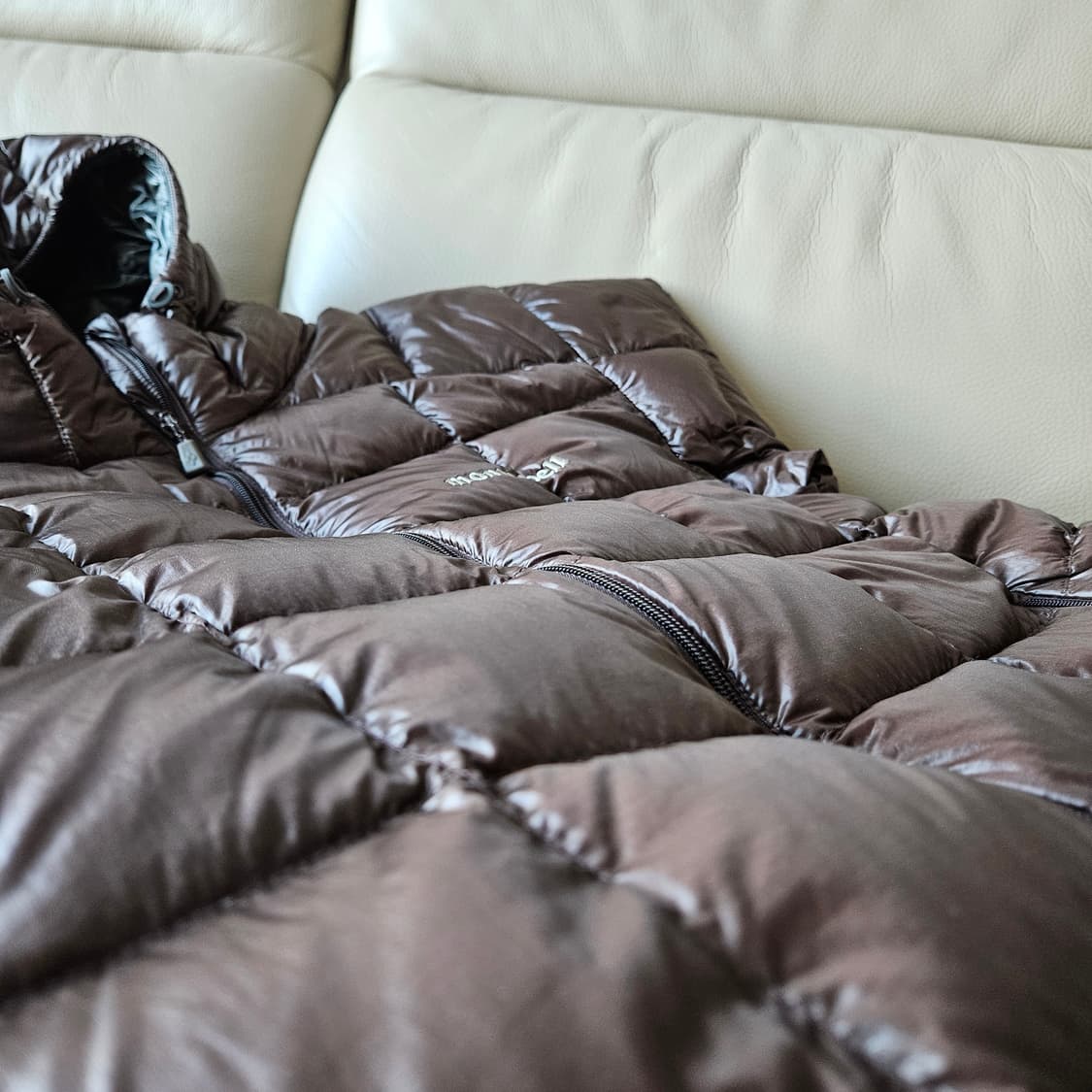 몽벨 슈페리어 다운 파카 초코 L사이즈 상품이미지3