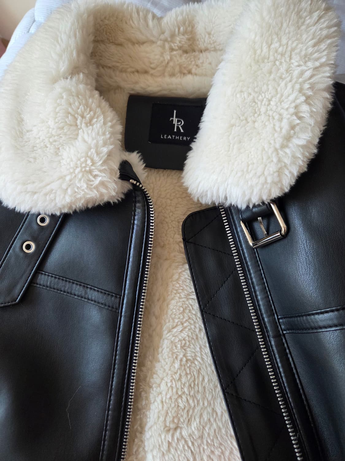 레더리 무스탕 상품이미지2