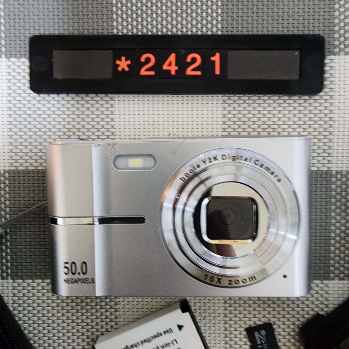 부이 Y2K 디지털카메라 파우치포함 상품이미지2