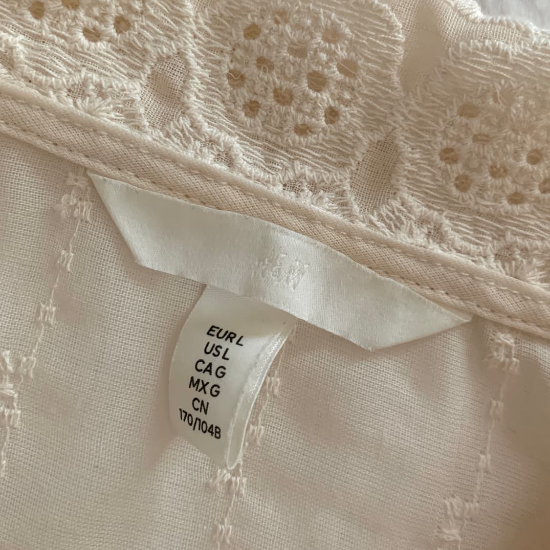 에이치앤엠 H&M 에스닉 플라워 펀칭 레이스 블라우스 상품이미지8