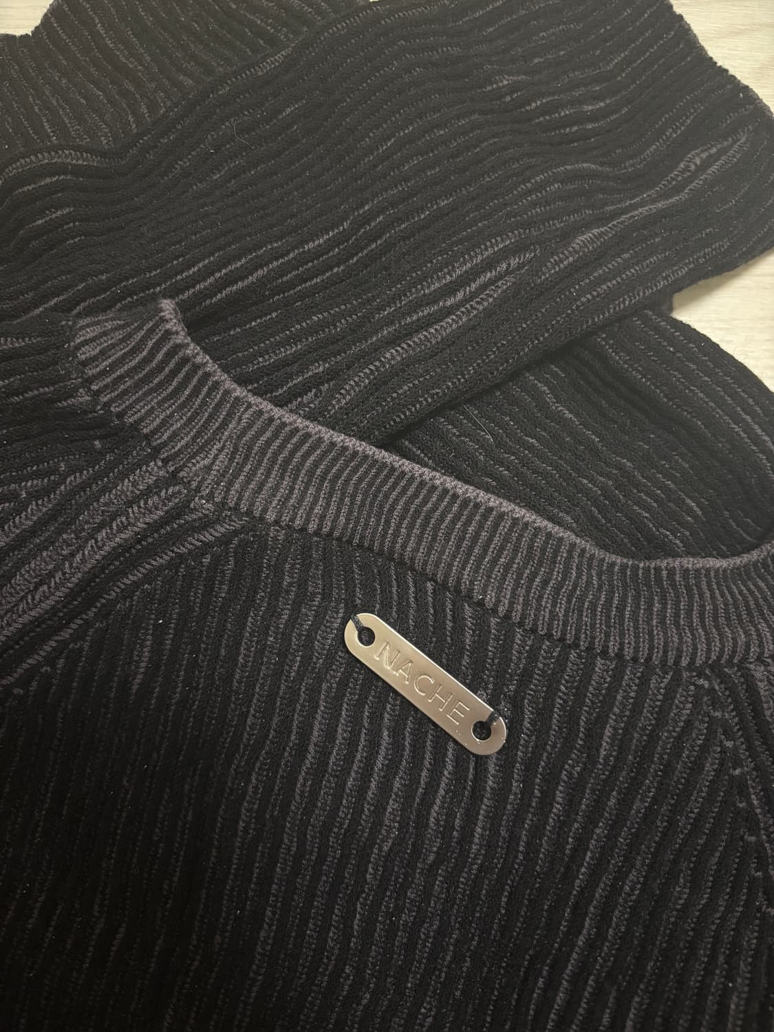 나체 투톤 슬림핏 니트 블랙 상품이미지2