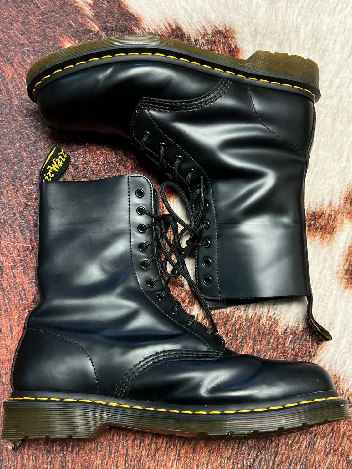 [280] 닥터마틴 1490 10홀 부츠 블랙 43 상품이미지2