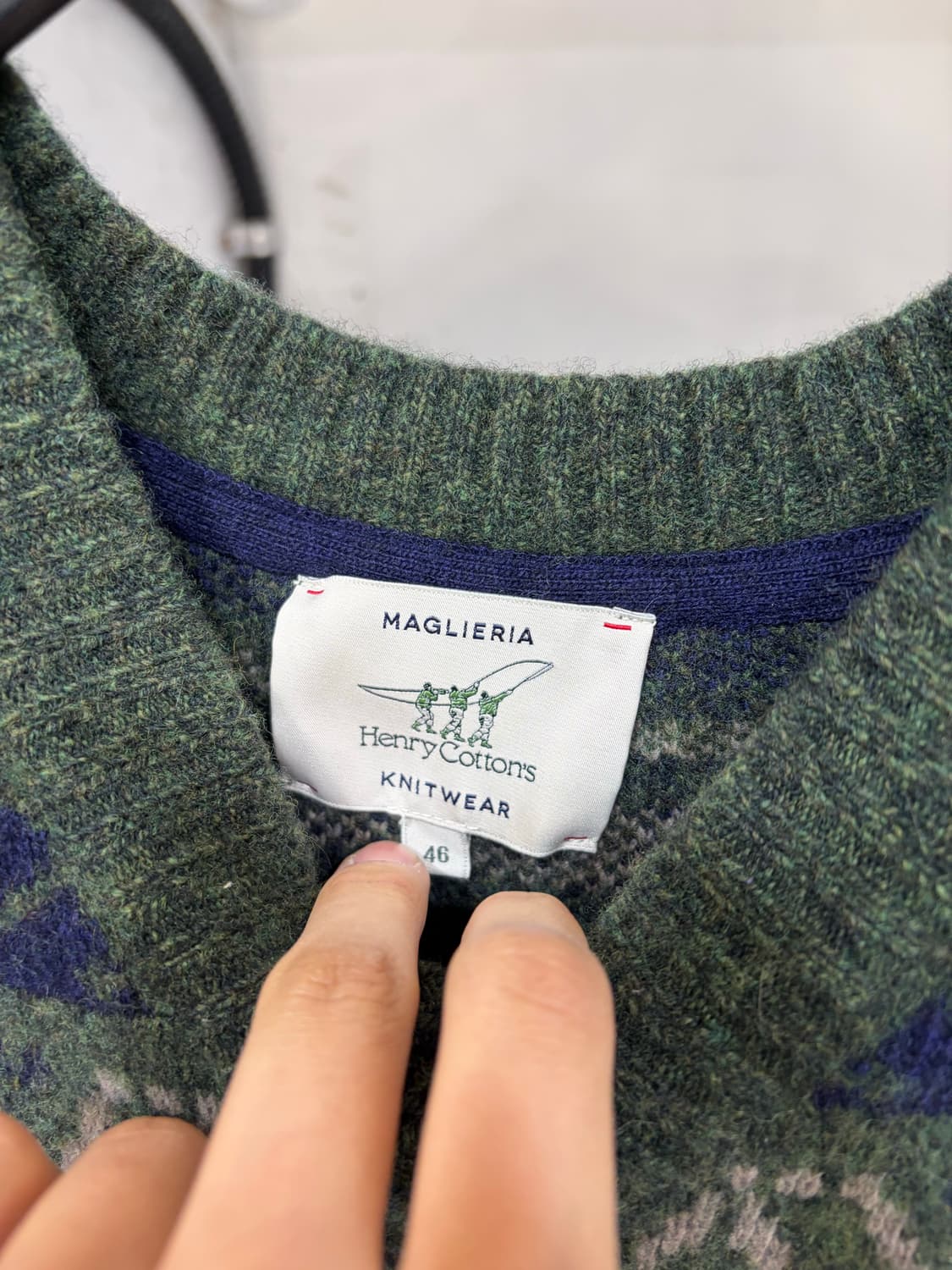 헨리코튼 노르딕 니트 베스트 카키 95사이즈 상품이미지2