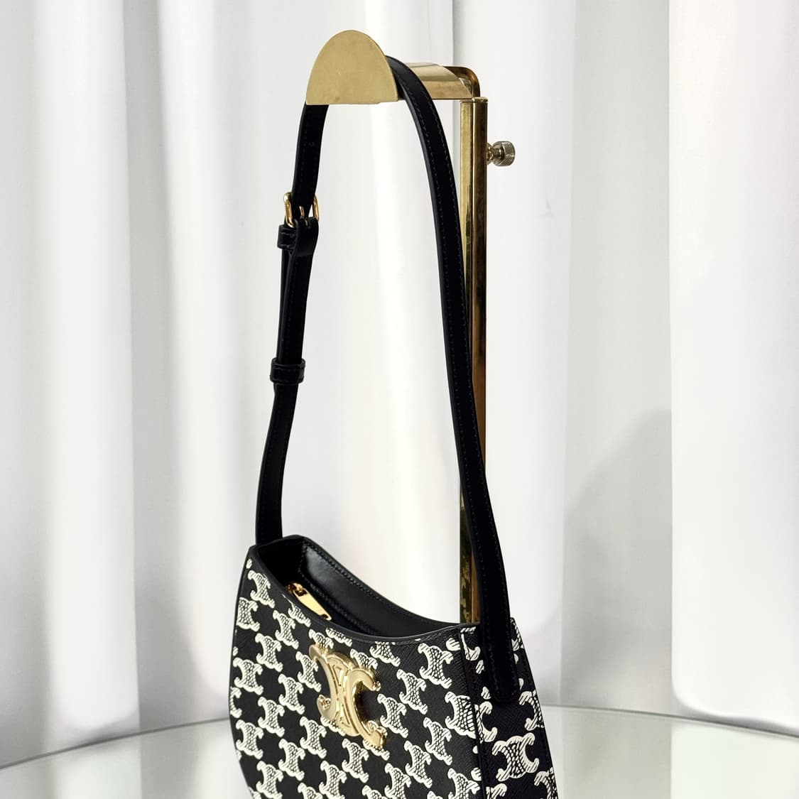 25SS 셀린느 미디움 틸리백 투톤  상품이미지4