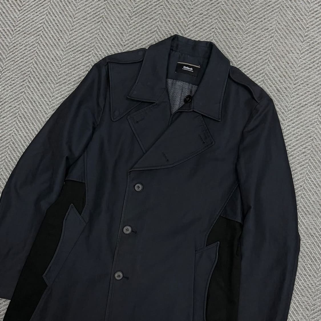 킨록 바이 킨록앤더슨 배색 디테일 코트 v1132 상품이미지3