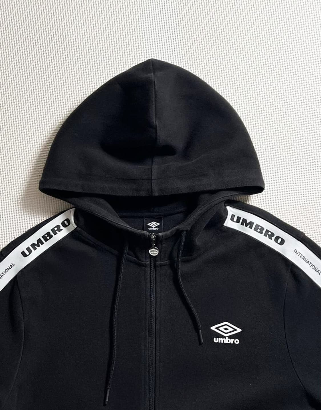 Umbro 엄브로 올드스쿨 트레이닝 져지 상품이미지2