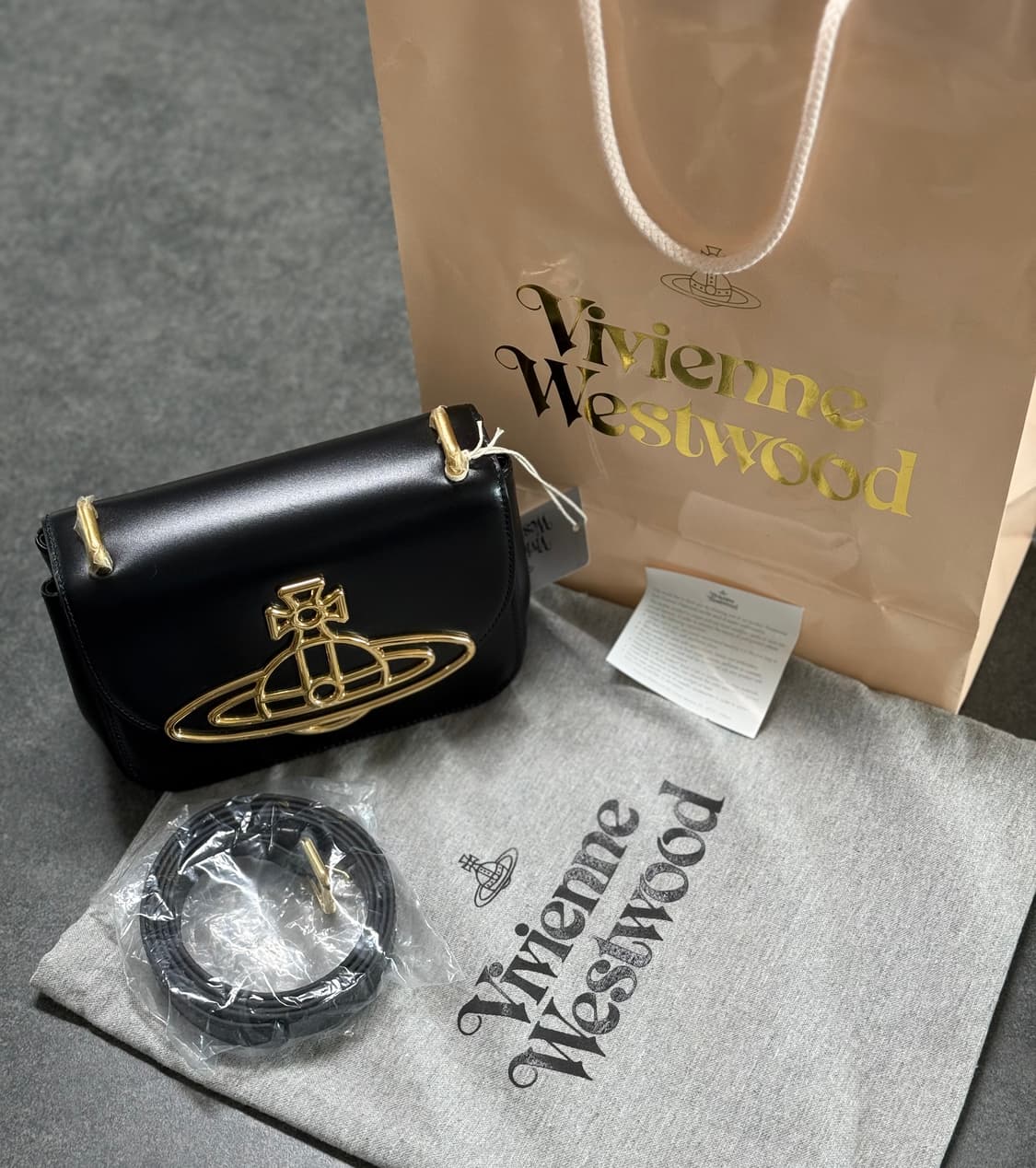 (100%정품)비비안 웨스트우드 린다 크로스백 상품이미지8