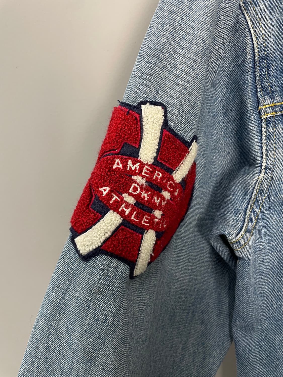 DNKY 빅로고 데님 트러커 자켓 H2113 상품이미지5