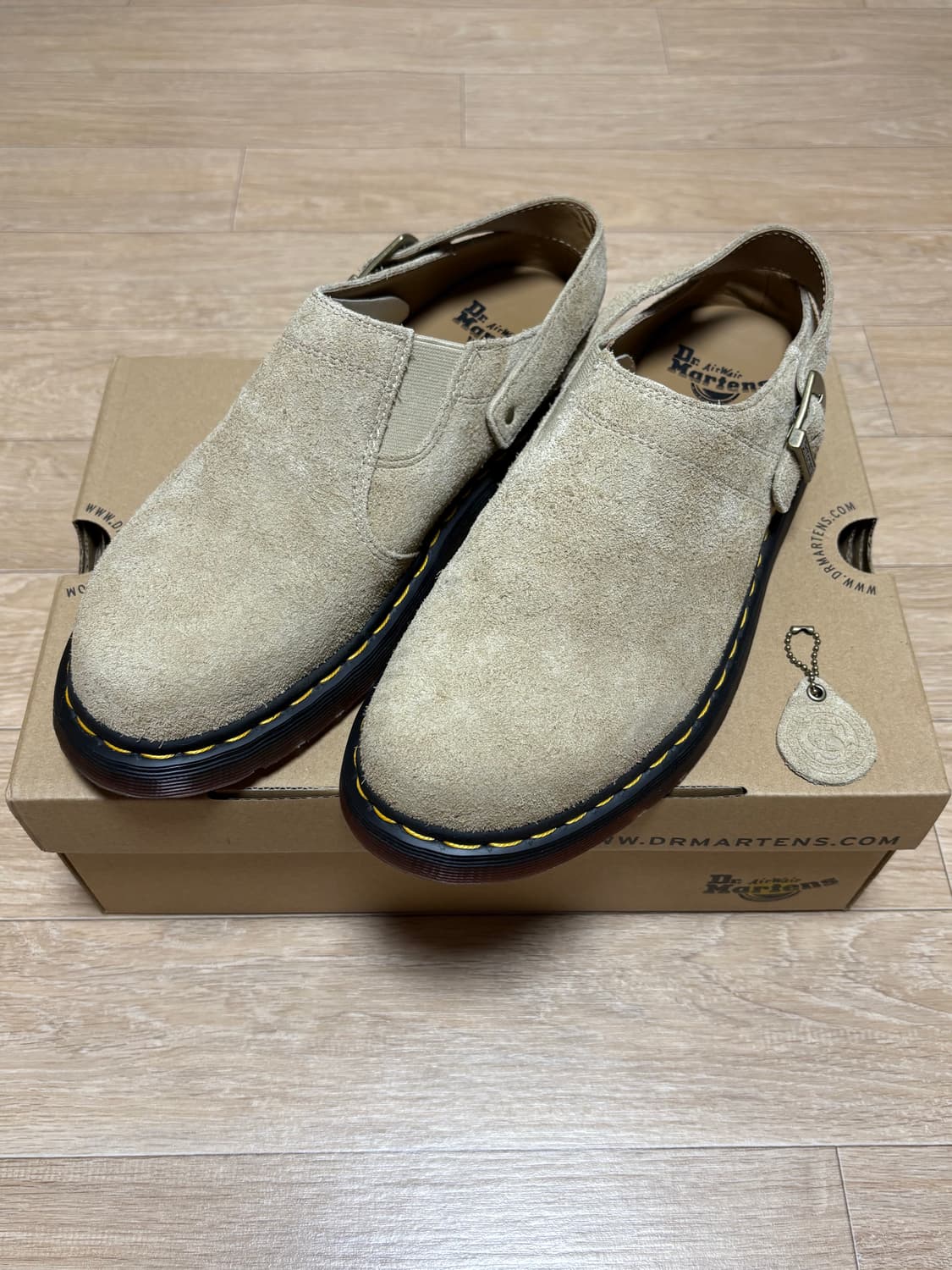 닥터마틴 아이샴 데저트 오아시스 스웨이드뮬 베이지 270 상품이미지2