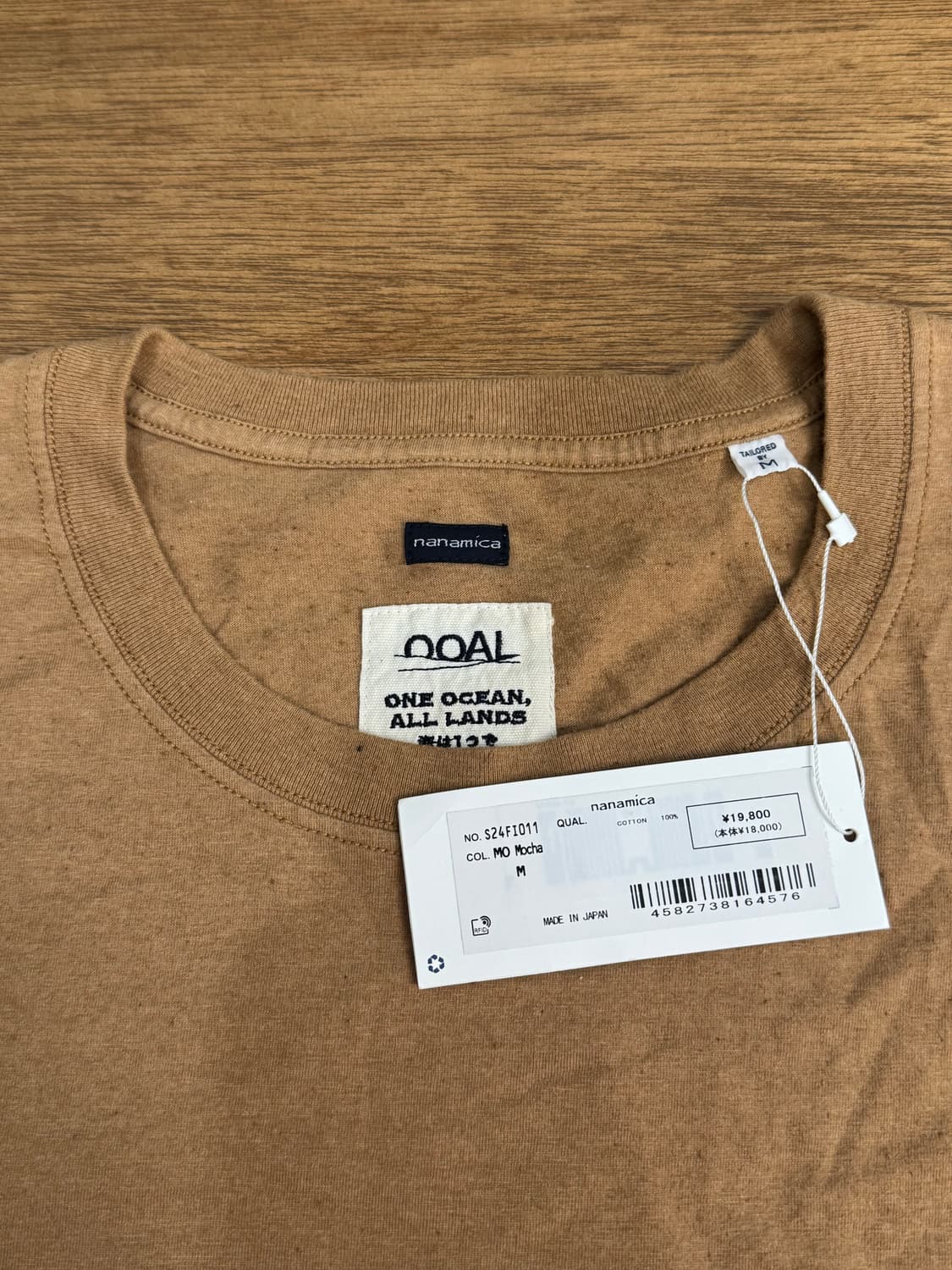 [M][100] 나나미카 포토 프린트 롱슬리브 티셔츠 모카 상품이미지3