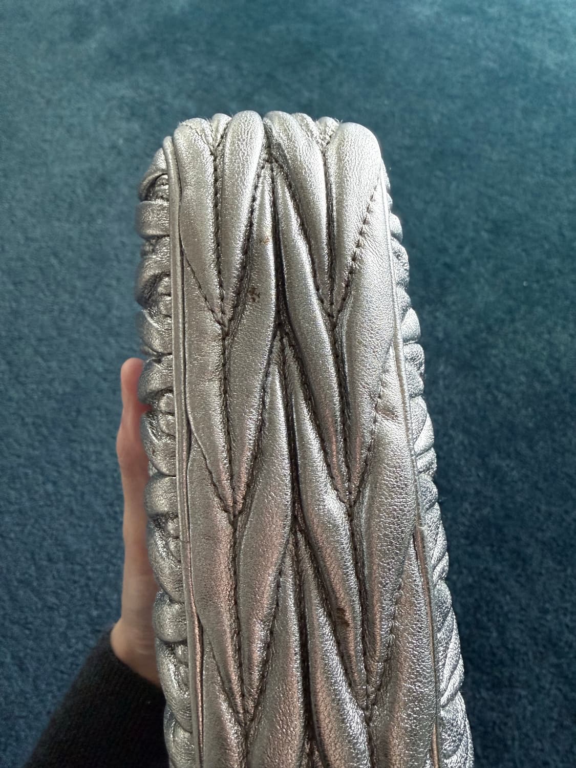 미우미우 마테라쎄 미니백 상품이미지4