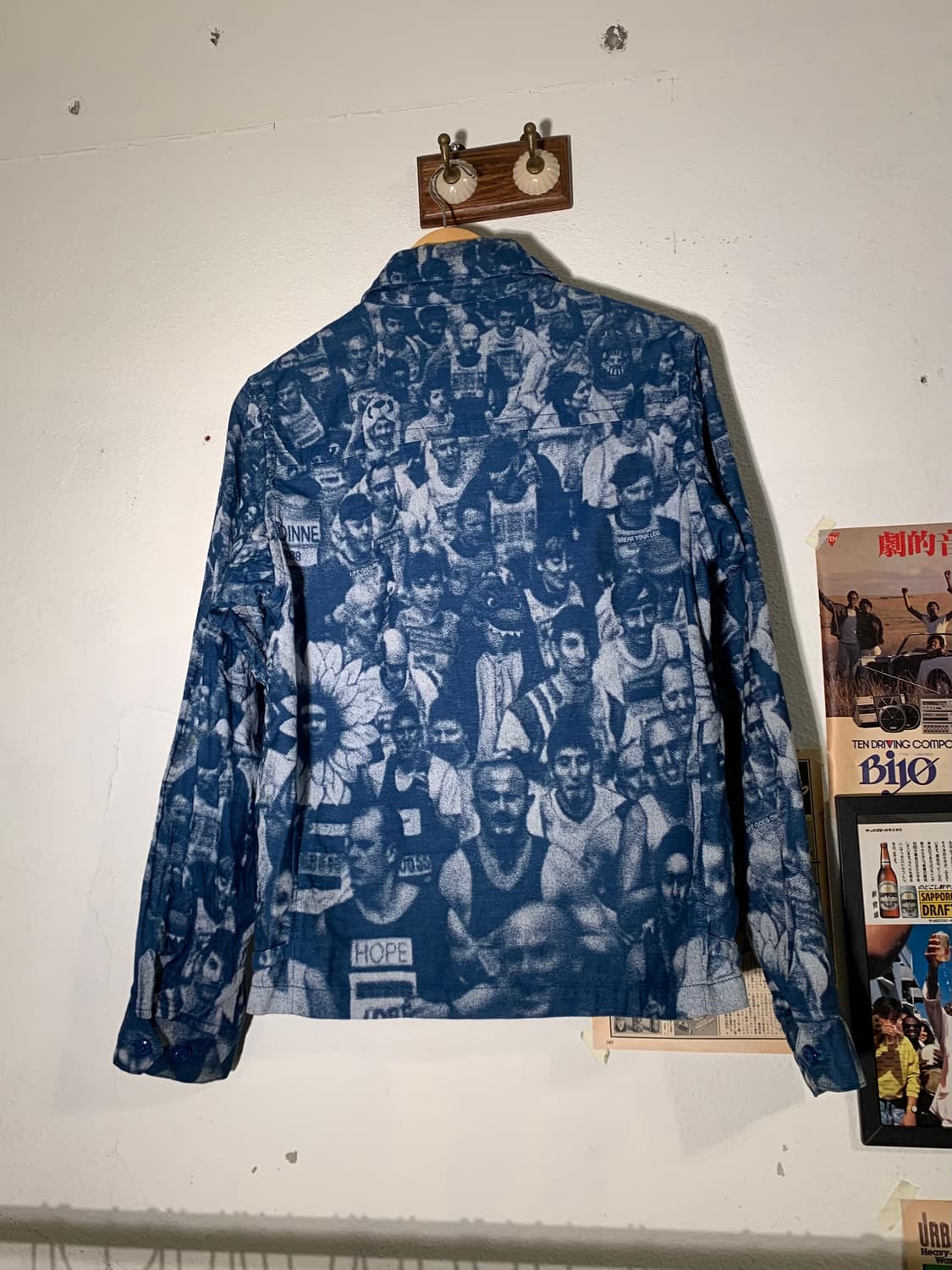 브루나 보인 페이스 프린팅 블루 자켓 상품이미지4