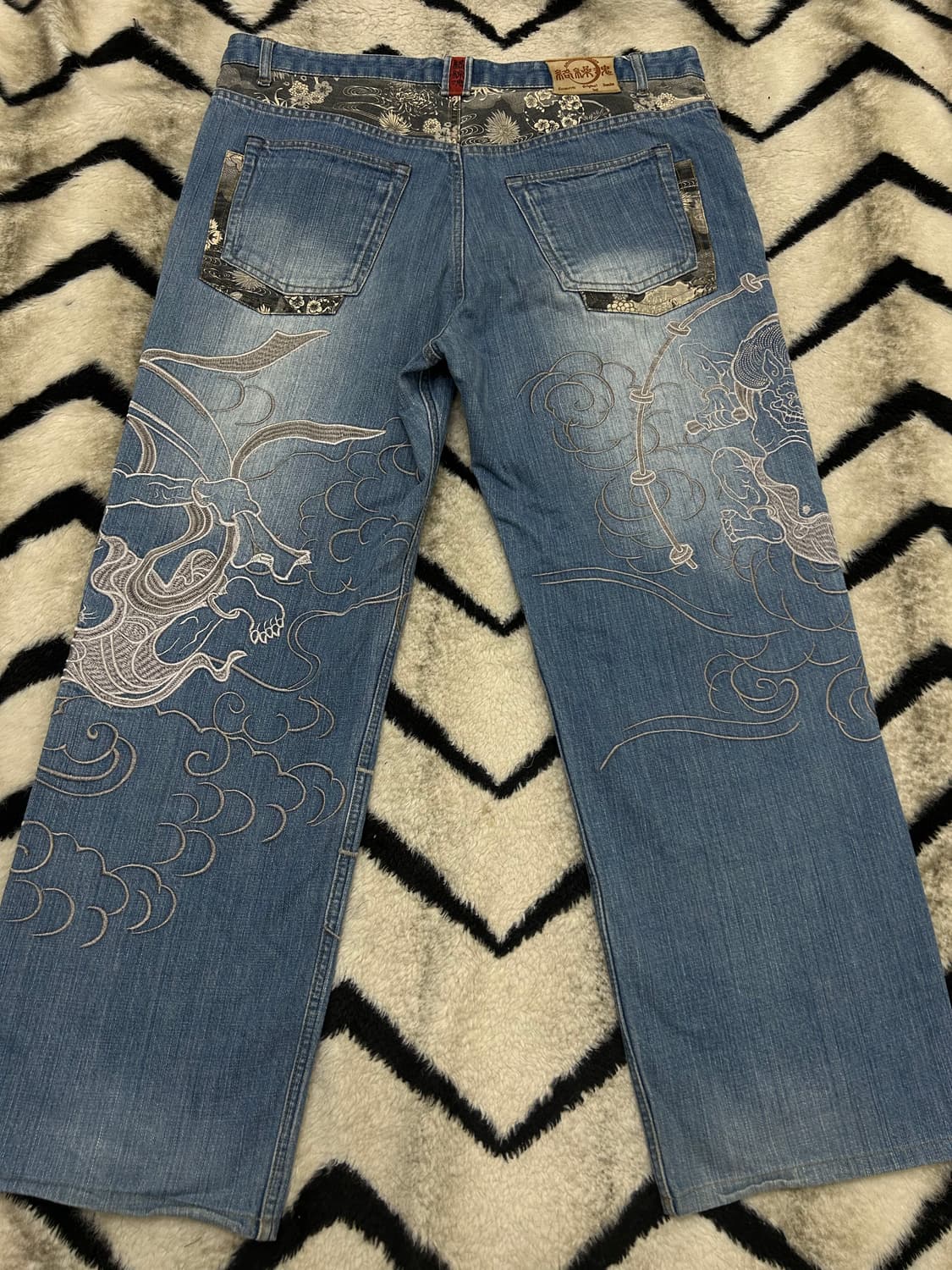 [40]카티쿠리 타마시이 풍신뇌신 자수 와이드 데님팬츠 상품이미지3