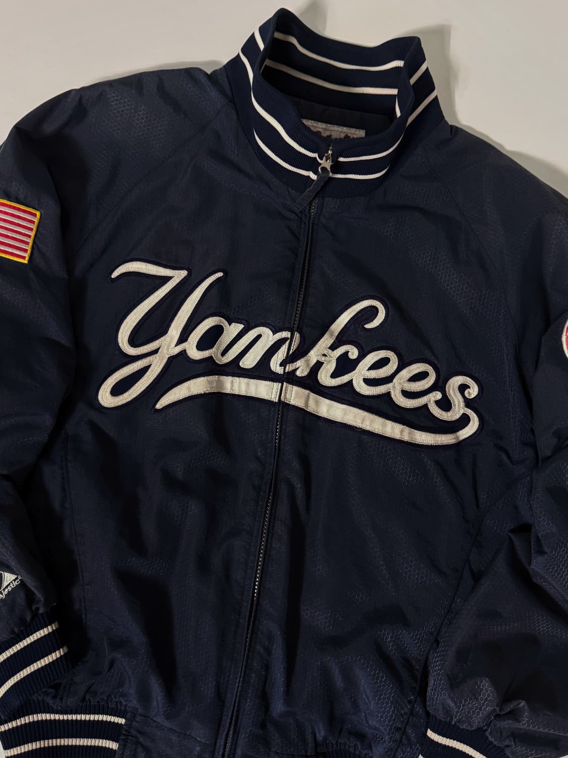 마제스틱 오버핏 90‘s 뉴욕양키즈 베이스볼 봄버 자켓 상품이미지5