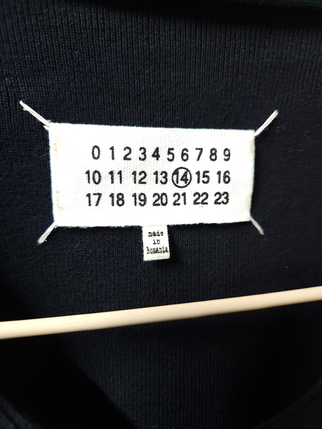 메종 마르지엘라 투톤 배색 니트 상품이미지4