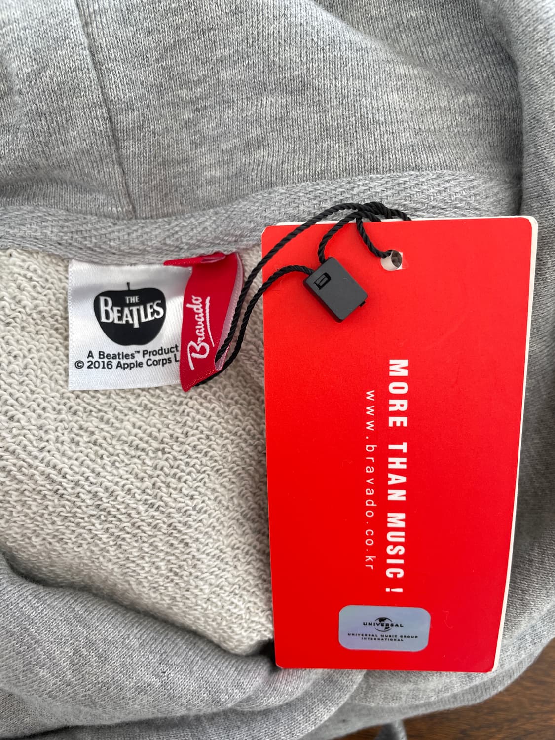 브라바도 더 비틀즈 애비로드 자수 후드티 상품이미지5