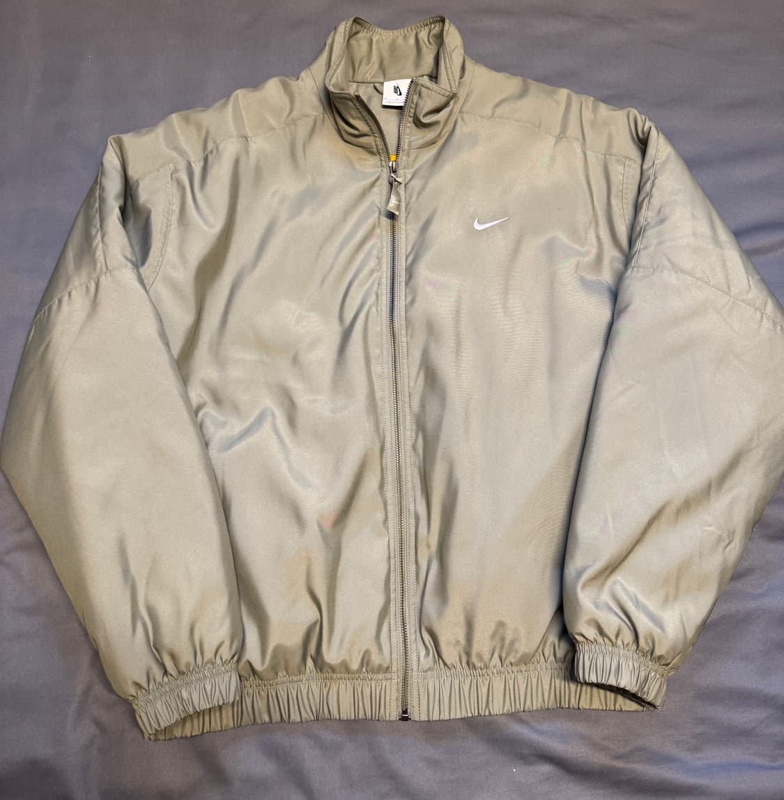 나이키NRG 솔로스우시 사틴봄버 자켓 라이트아미 US(M) 상품이미지2