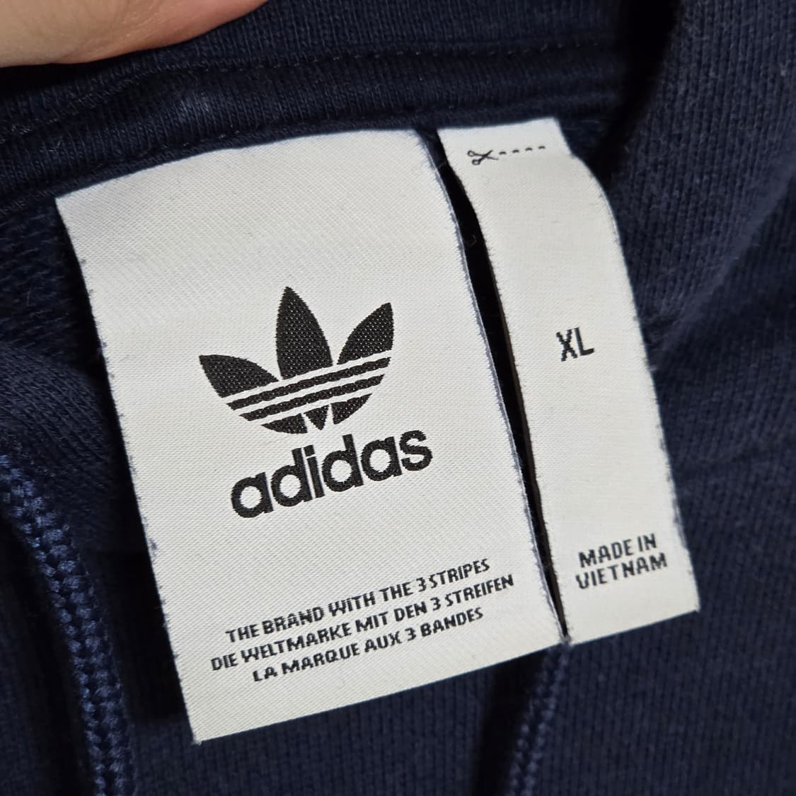 아디다스 빅로고 네이비 배색 후드티 상품이미지9