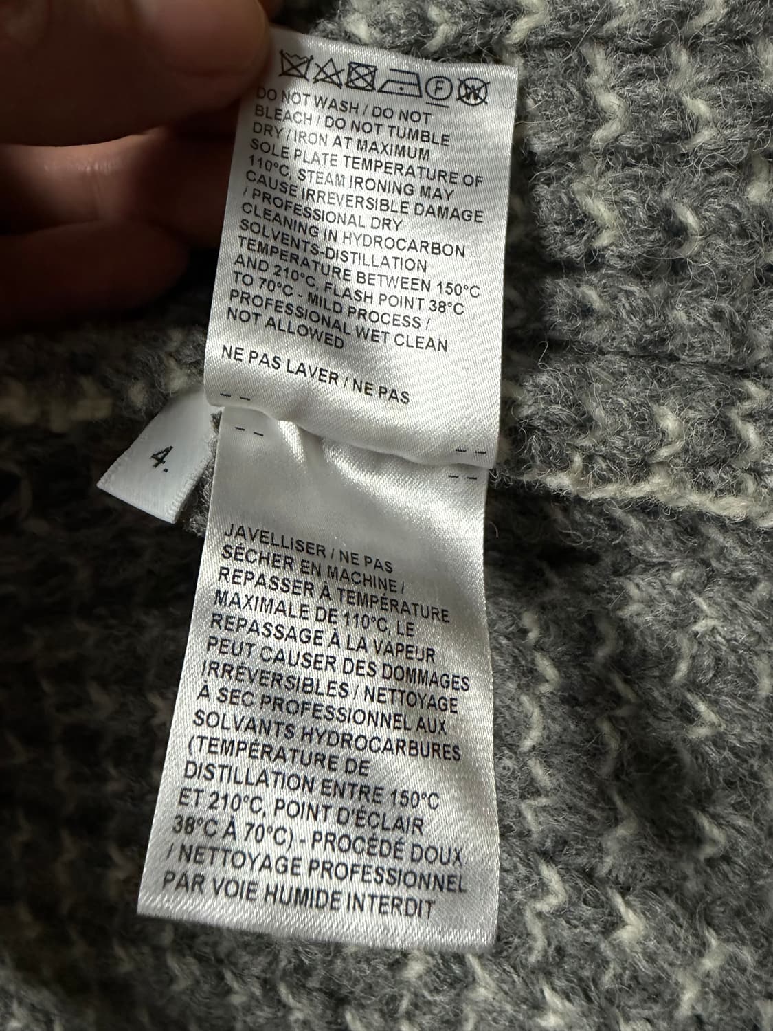 톰브라운 4bar 아이리쉬 울 니트 봄버 자켓 상품이미지9